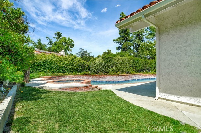 Building Photo - 23415 Park Hacienda