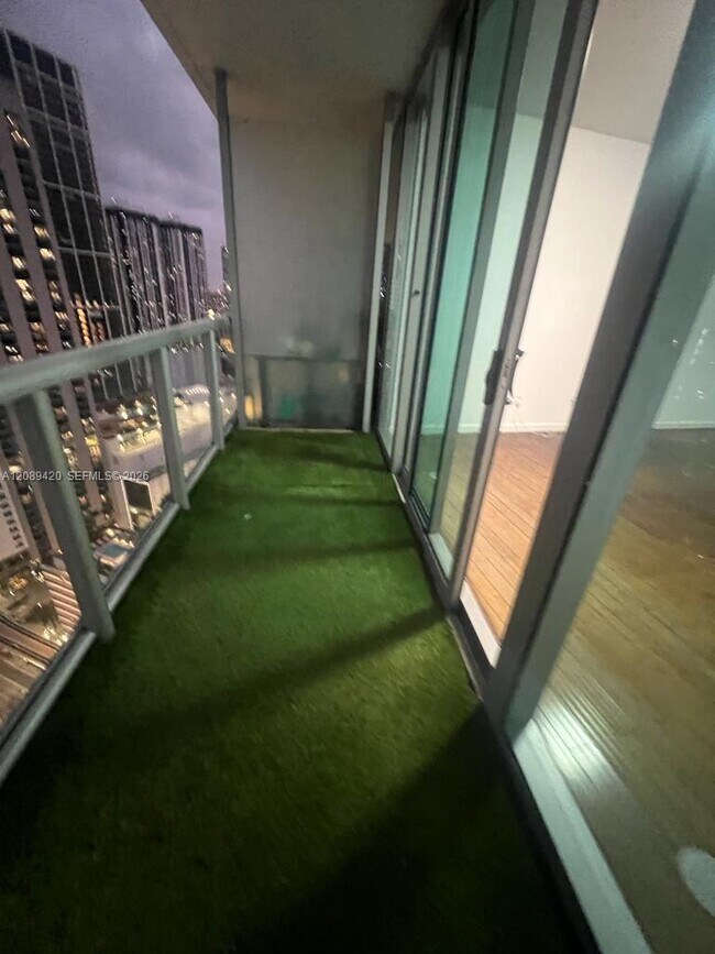 Building Photo - 888 Biscayne Blvd