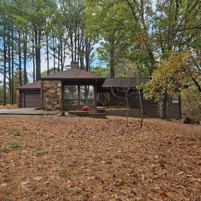 Building Photo - 81 Kincardine Dr