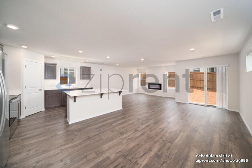 Building Photo - 17502 NW 10th Ct