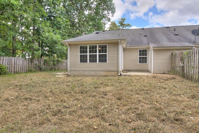 Building Photo - 516 Goodale Court