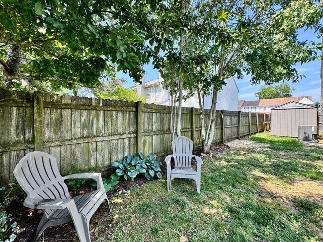Building Photo - First Time Rental, Available NOW! A Pet-Friendly Home w/Water Views, Community Pool, Playgrounds,...