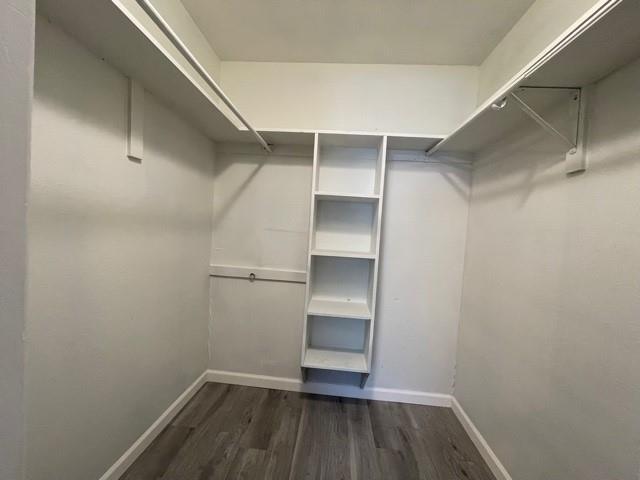 Building Photo - 327 SE 3rd St