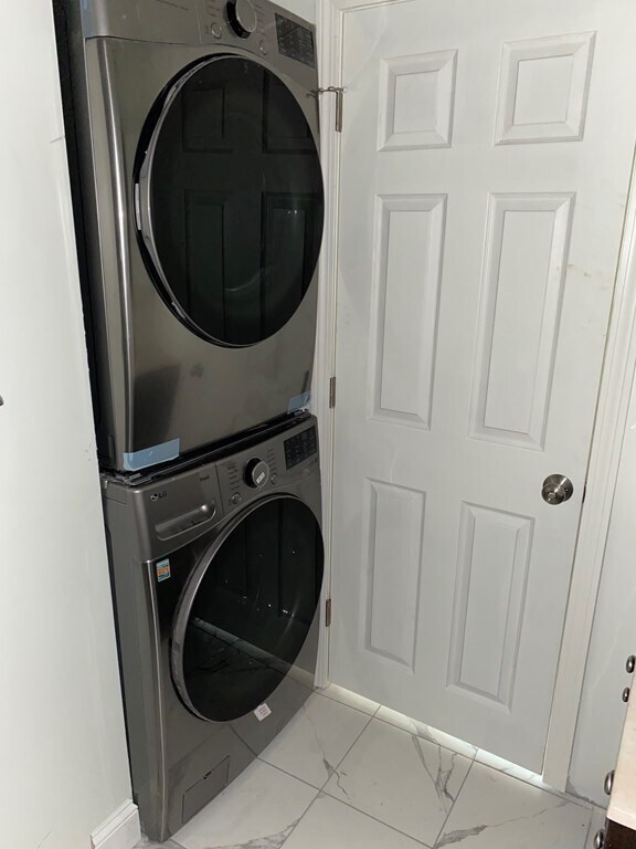 Building Photo - 43 Charter St