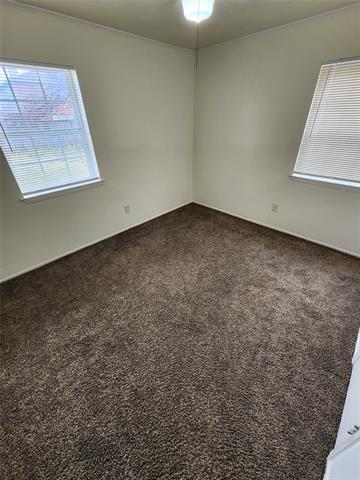 Building Photo - 14732 Oakwood Ln