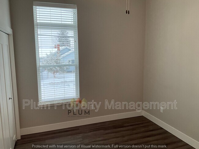 Building Photo - 1611 Montana St