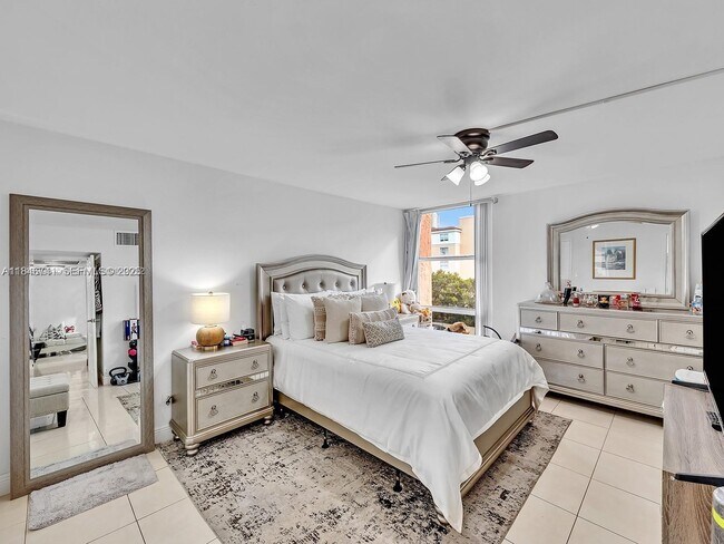 Building Photo - 210 172nd St