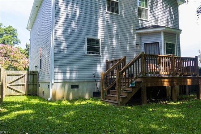 Building Photo - 418 Cooper St