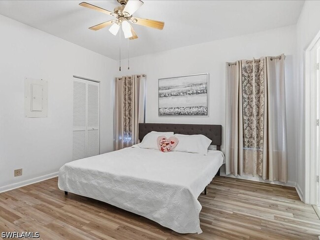 Building Photo - 1833 Courtyard Way