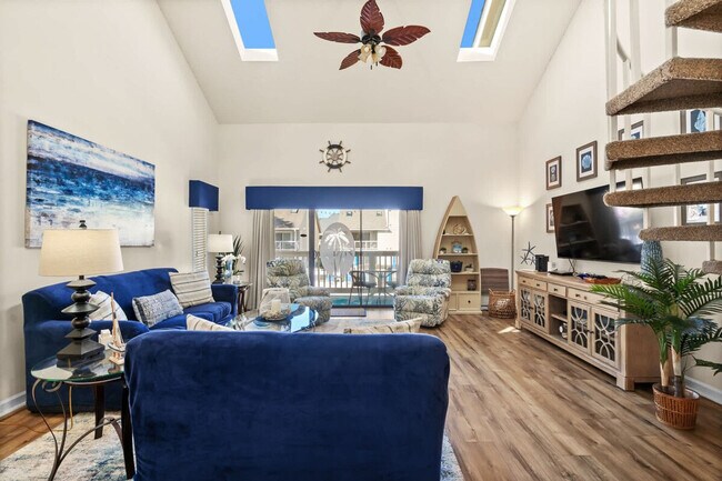 Building Photo - 1908 Hwy 17 S