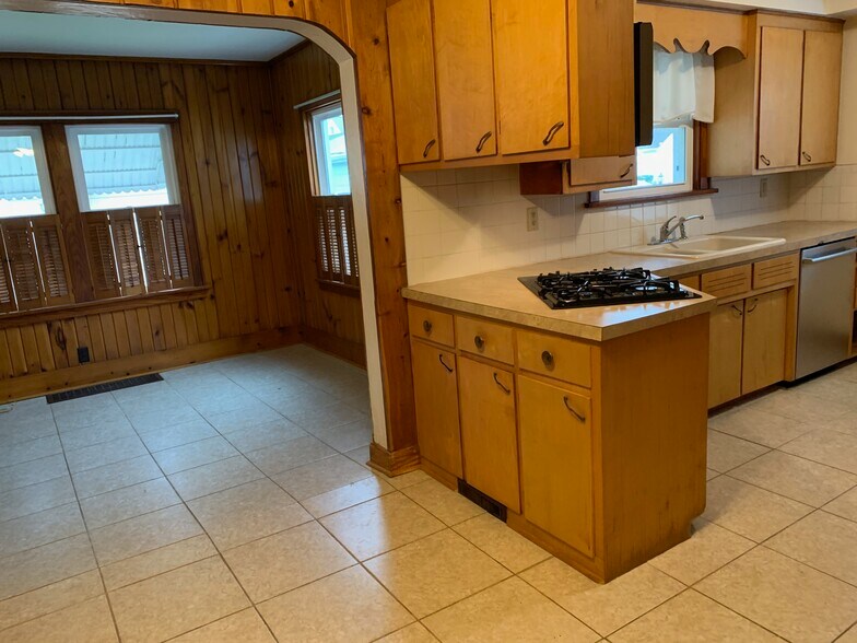 Kitchen into 2nd living area - 2308 Wilkes Ave