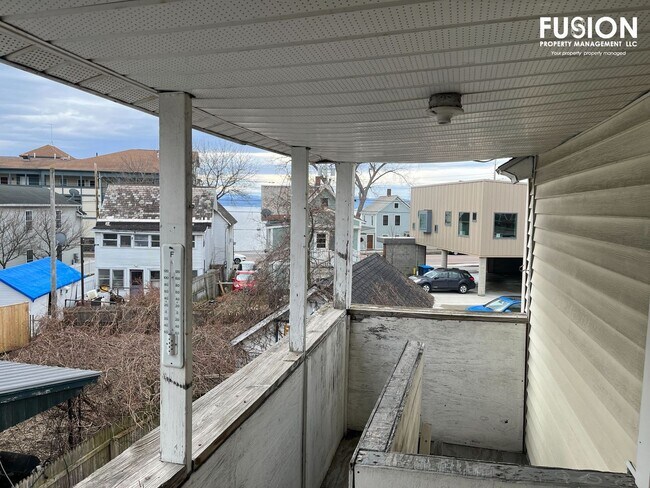 Building Photo - 61 Front St