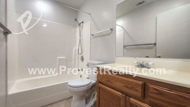Building Photo - 21221 Nandina St