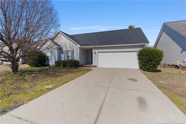 Building Photo - 1456 Middlesbrough Dr
