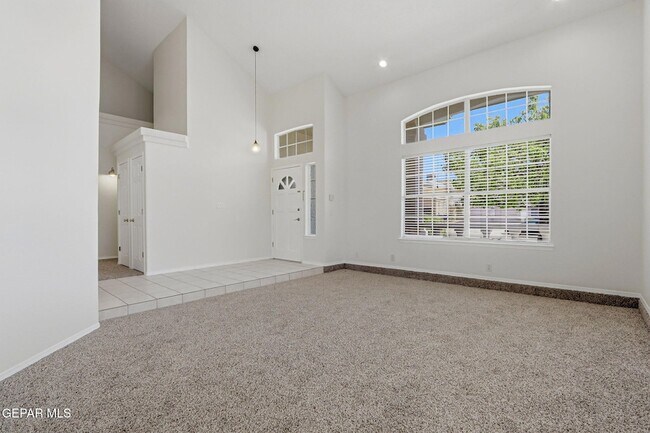 Building Photo - 7239 Desert Jewel Dr