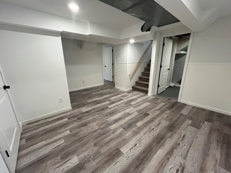 Building Photo - 3500 Kyle Ave N