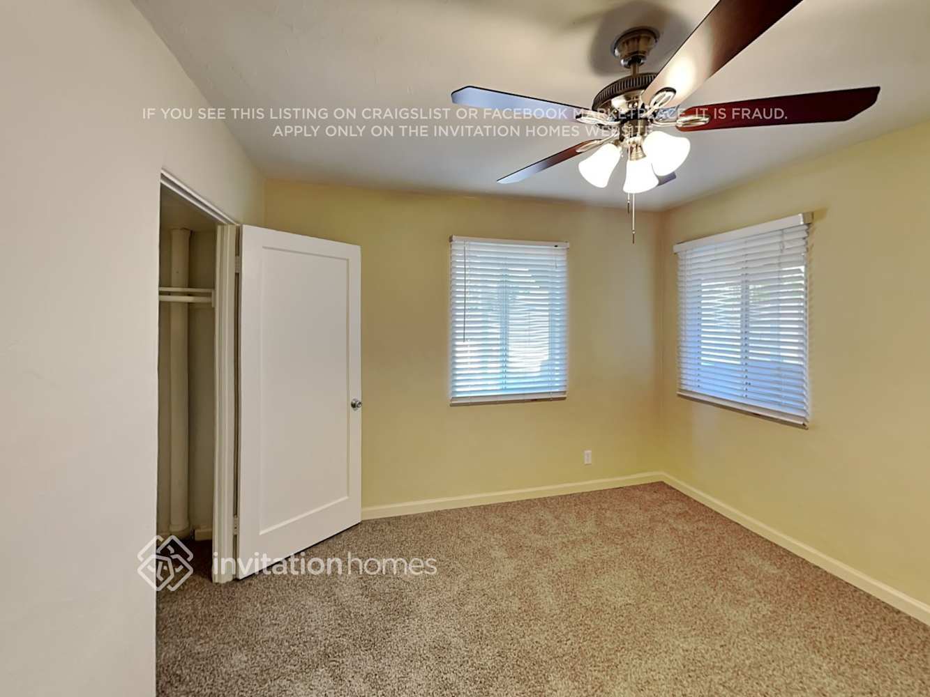 Building Photo - 2323 E Mitchell Dr