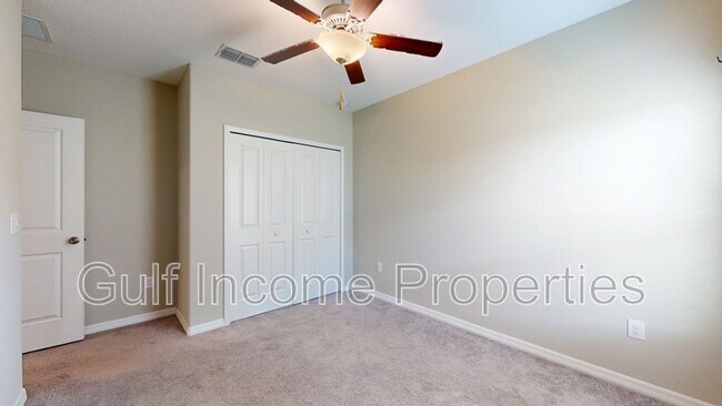 Building Photo - 5412 Olano St