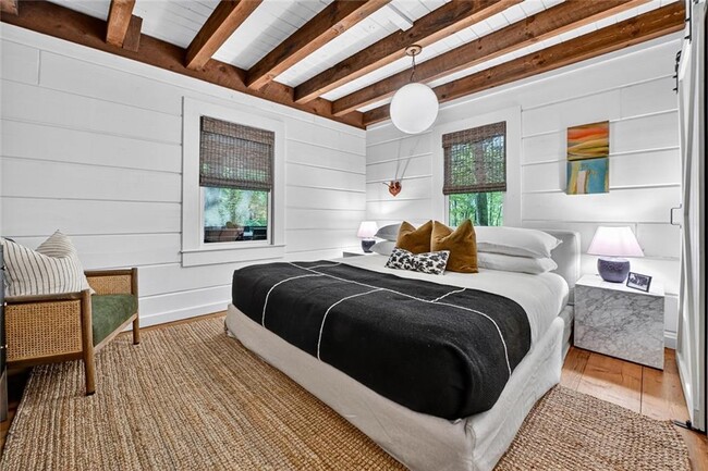 Building Photo - 545 Chestnut Ridge Cir