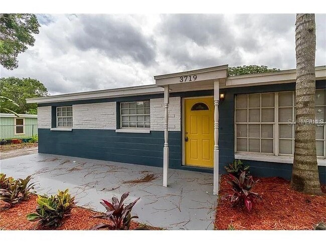 Building Photo - 3719 Papai Dr