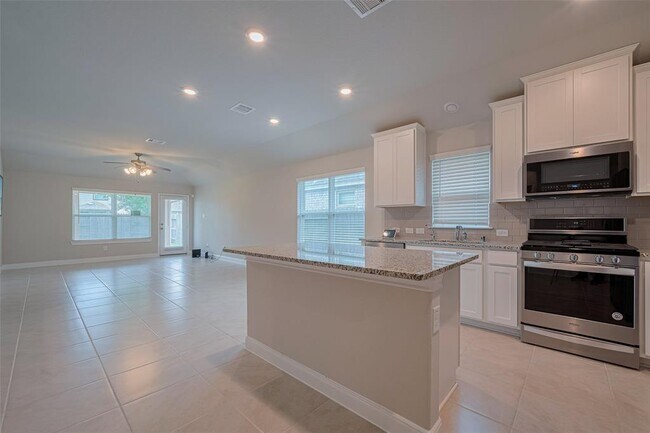 Building Photo - 11242 Pavonia Creek Ct