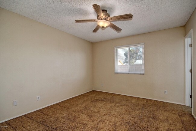 Building Photo - 65 N 132nd Pl