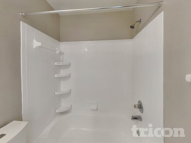 Building Photo - 6708 Shepherd Oaks St