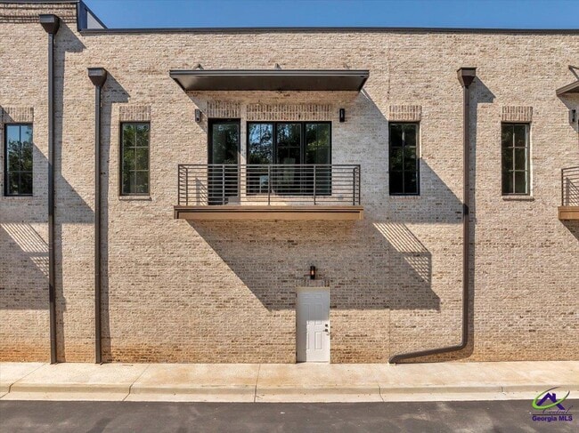 Building Photo - 1009 Northside Dr