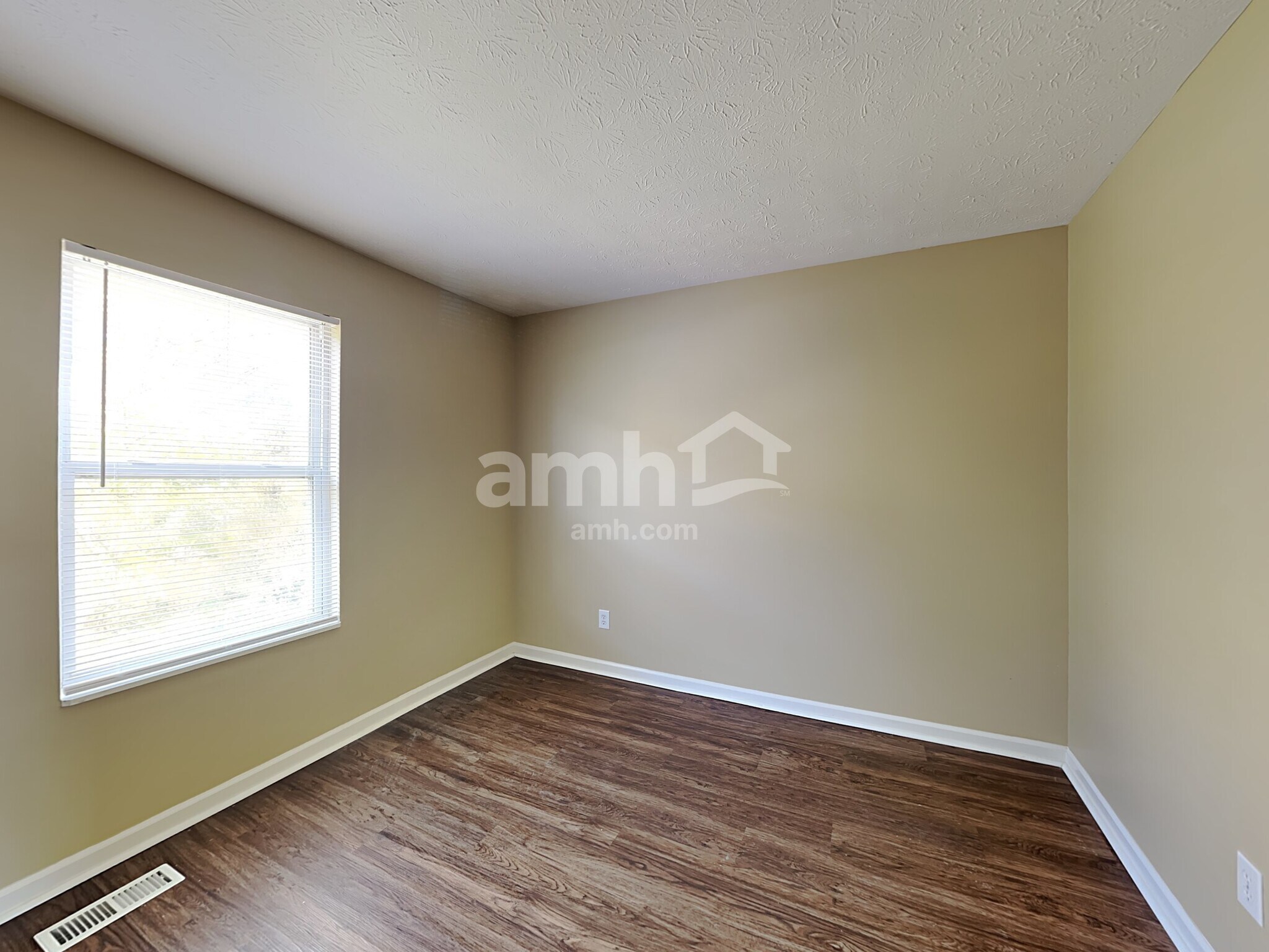 Building Photo - 9709 Wickland Ct