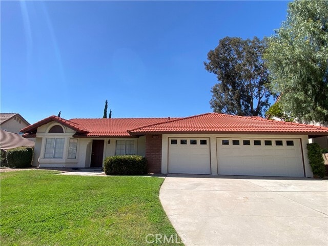 Primary Photo - 24372 Rimview Rd