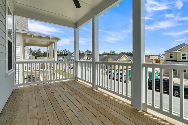 Building Photo - 110 Crimson St