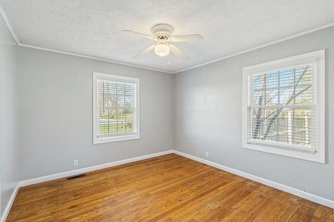 Building Photo - 2920 Byington Beaver Ridge Rd