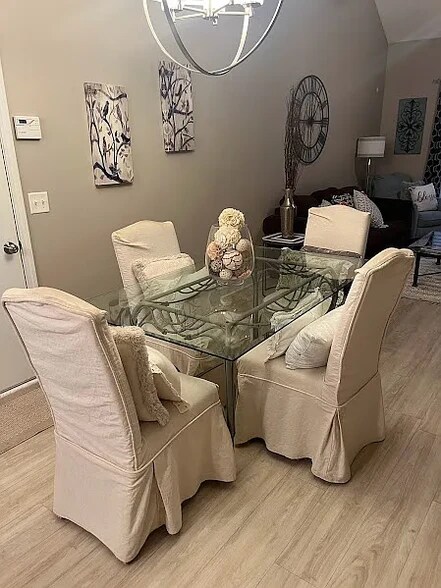 Building Photo - 102 Grey Oak Ct