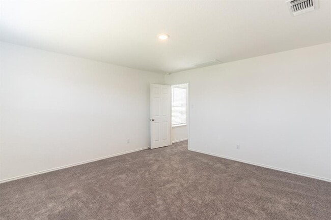 Building Photo - 308 Redonda Dr