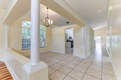 Building Photo - 362 Lexingdale Dr