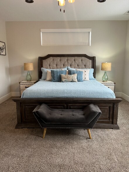 Building Photo - 364 Clark Cir