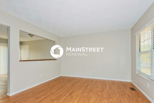 Building Photo - 3 Bedroom Pet-Friendly Home in Fenton, MO with Main Street Renewal