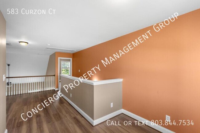 Building Photo - 583 Curzon Court