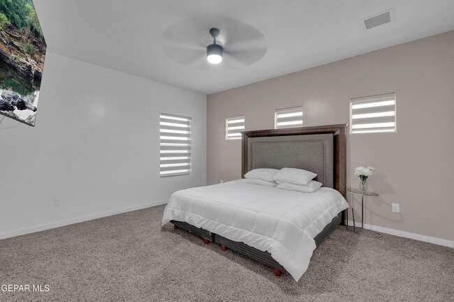 Building Photo - 12713 Captain Claudia CT