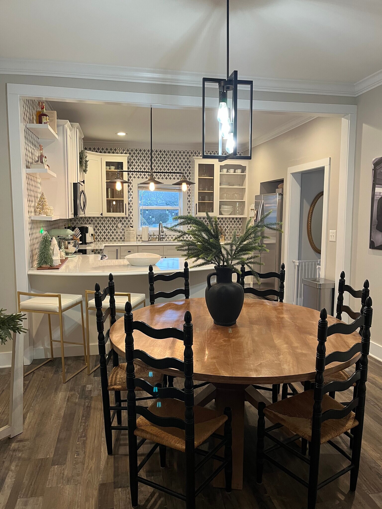 Building Photo - 1426 Harvey St