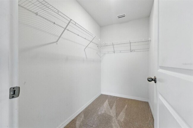 Building Photo - 3903 Silver Strand Trl