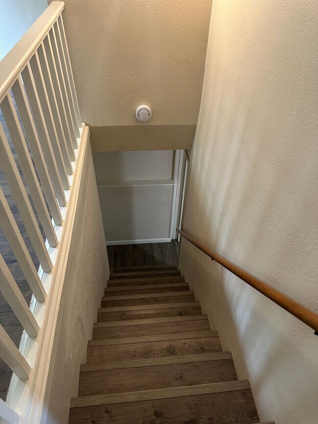 Building Photo - Charming 3 bed 1 bath house in a great a n...