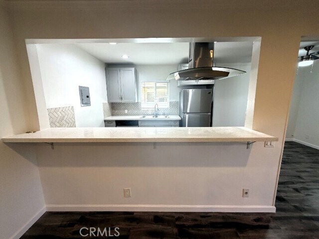 Building Photo - 1040 N Sierra Bonita Ave