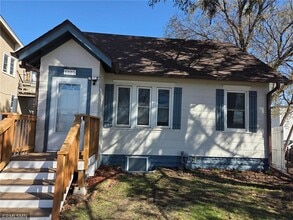 Building Photo - 1601 Sherburne Ave