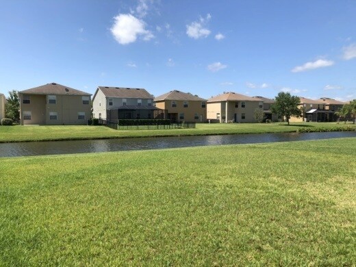 Building Photo - Beautiful 4 bedroom/3 bathroom Home