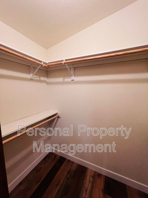 Building Photo - 21814 NE Cedar Creek Rd