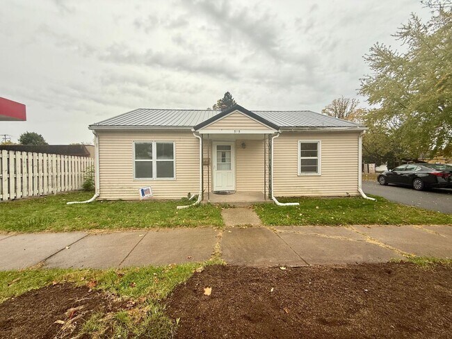 Building Photo - 3 Bed 1 Bath Single Family Home in Wausau