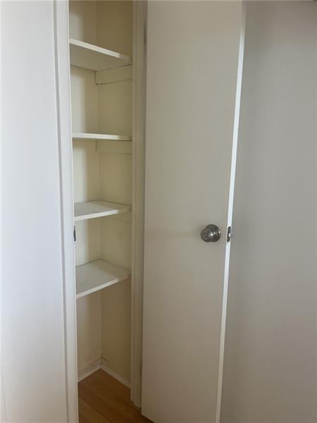 Building Photo - 332 Hailman St