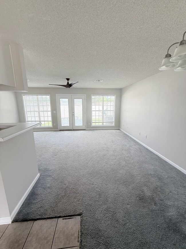 Building Photo - Dunwoody Subdivision