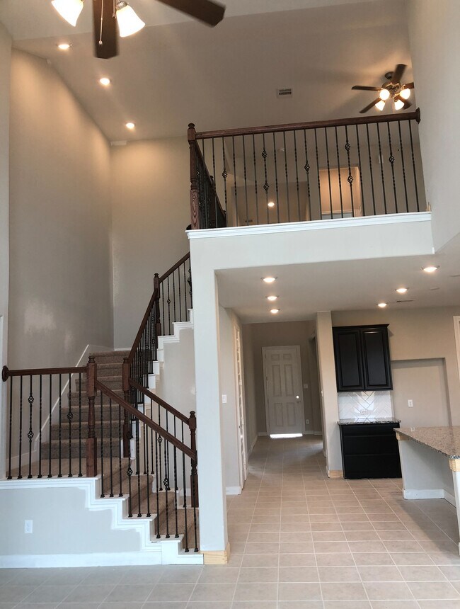 Building Photo - 5923 Jasper Terrace Ln